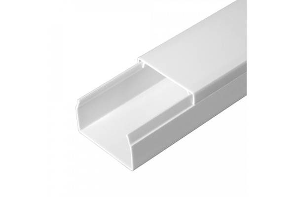 PR.0540251 Кабель-канал белый 2-й замок в п/э 40х25 (30м/уп) Промрукав
